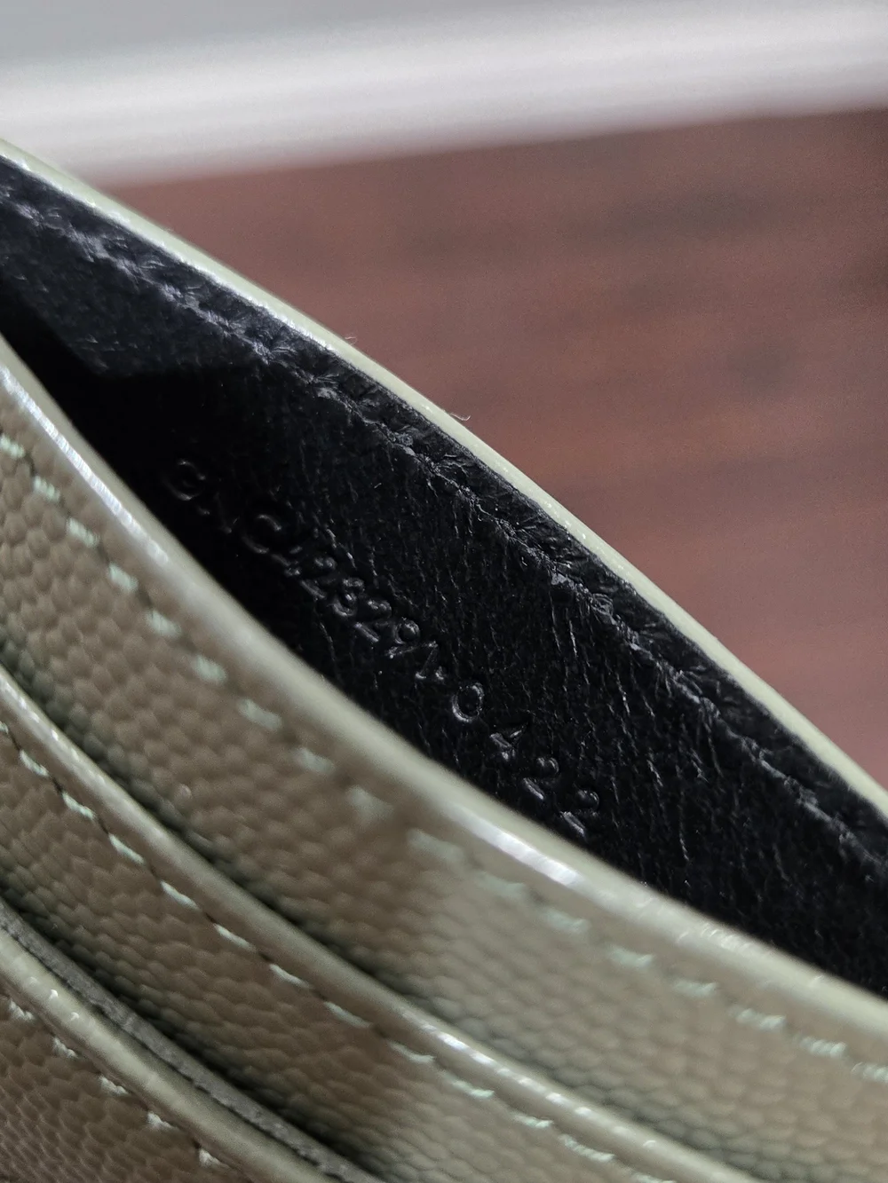 Saint Laurent Olive Green Quilted Card Holder with Gold YSL Logo - Picture 4 of 5